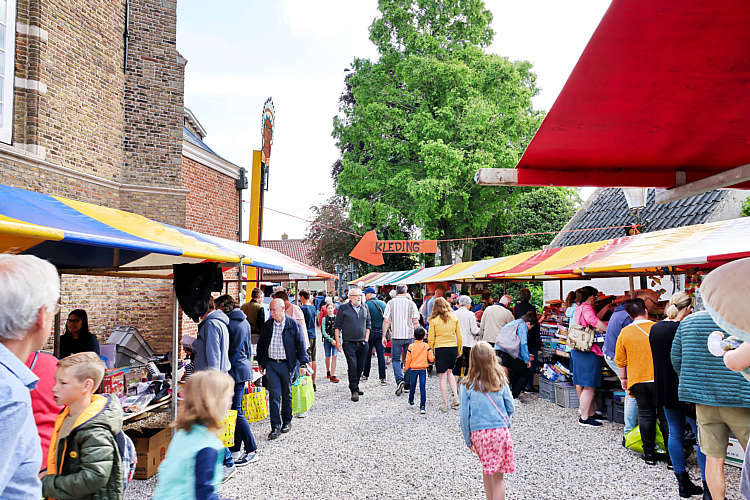 Rommelmarkt 2022 Waarder_089